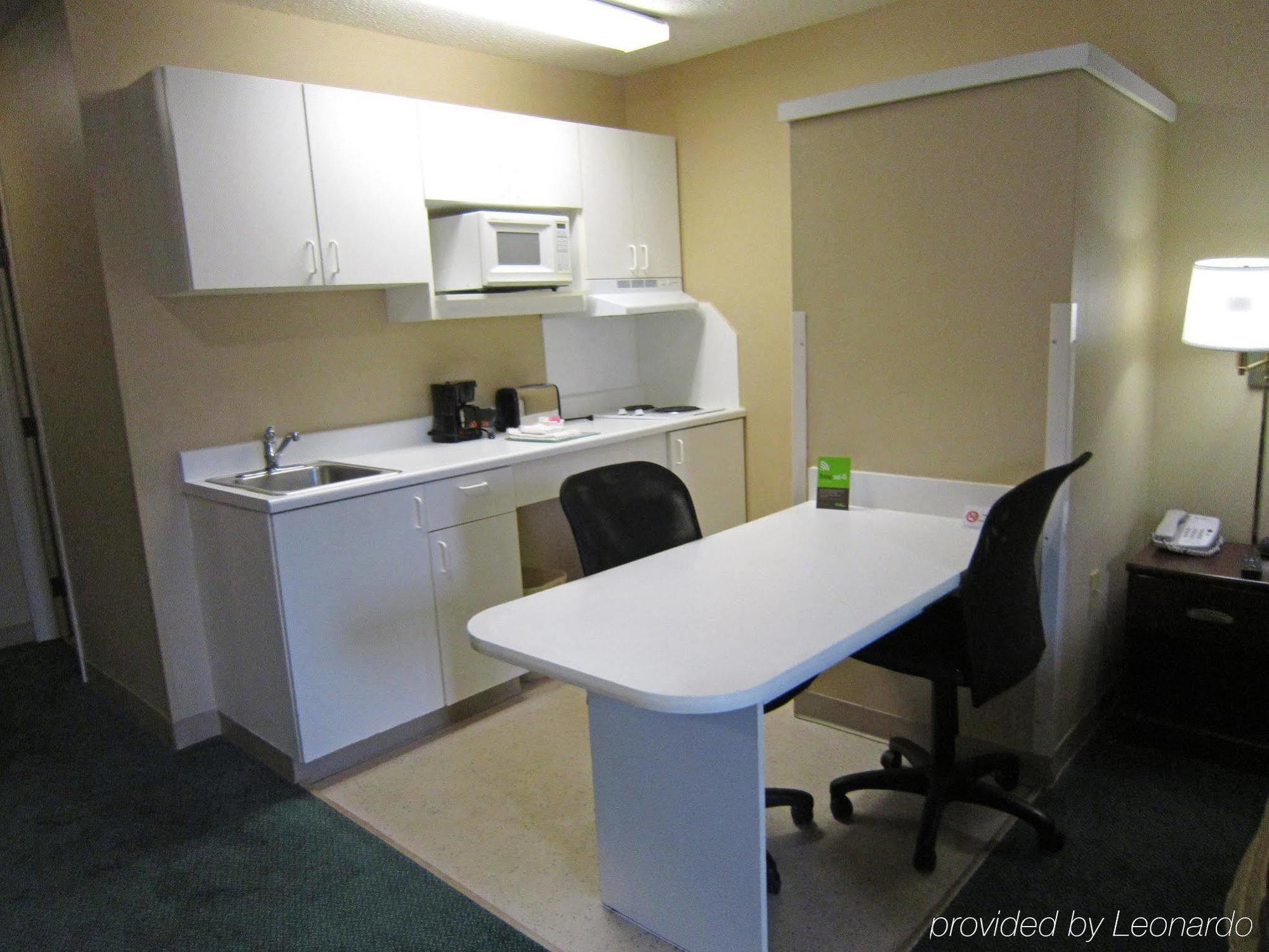 Mainstay Suites Columbus North - Worthington Exteriör bild